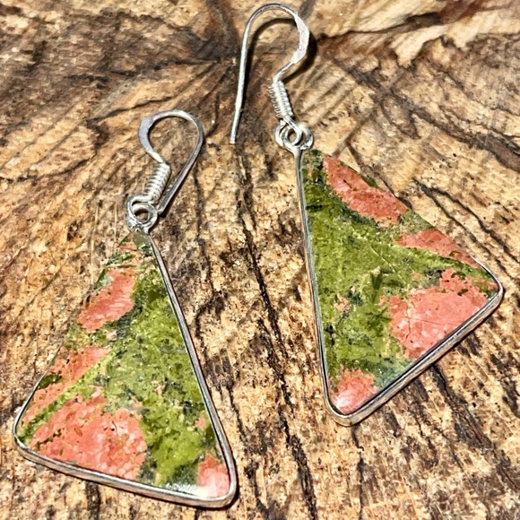 Triangular Unakite Jasper Earrings 1 1/2” - Picture 8 of 10